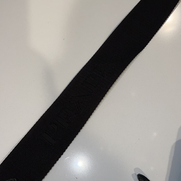 Prada Re Edition Leather Bag - Picture 5 of 12